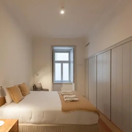 Flh Bacalhoeiros Spacious Апартаменти *