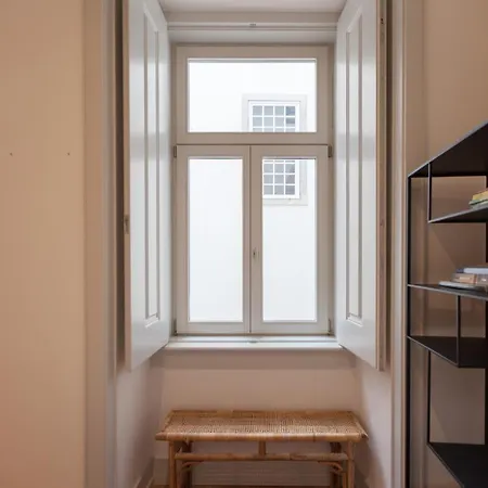 Apartment Flh Bacalhoeiros Spacious Lisbon